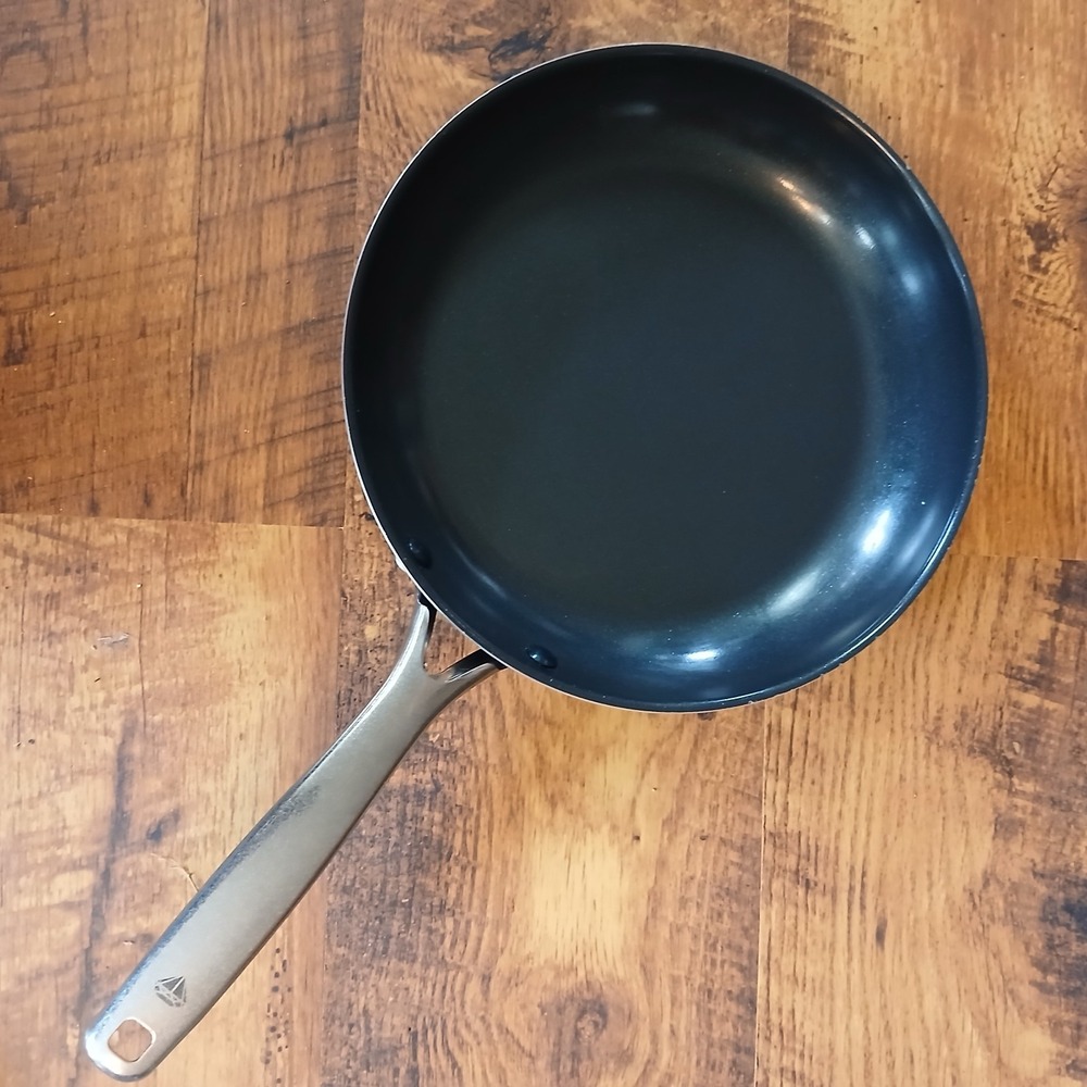 Blue Diamond 10" Nonstick Frying Pan Skillet Diamond Infused Kitchen Cooking